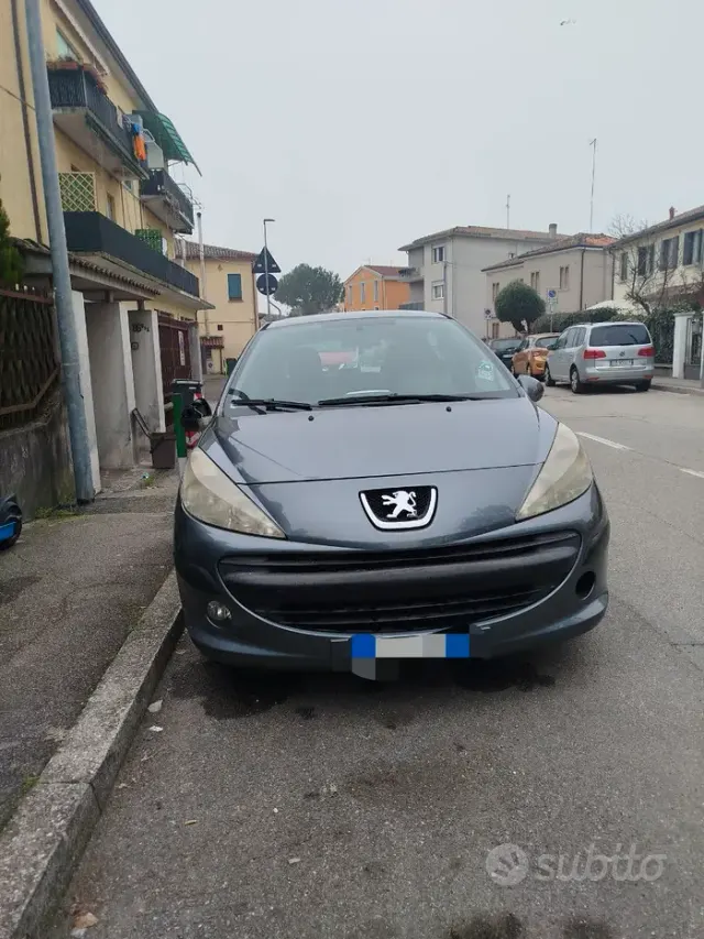 Peugeot 207
