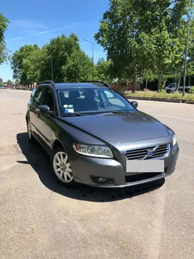 Volvo V50