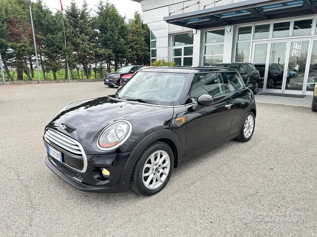 MINI Mini 4ª serie (F56)