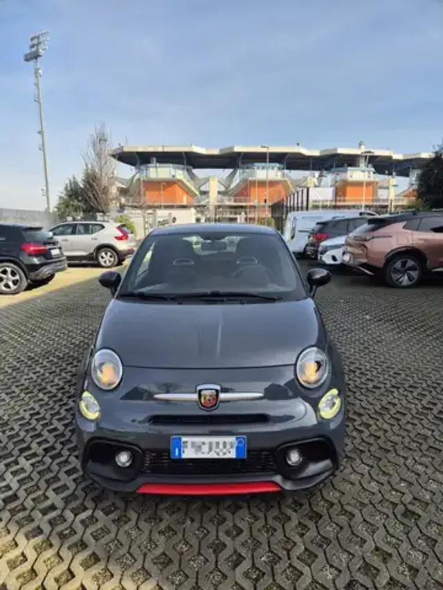 Abarth 695
