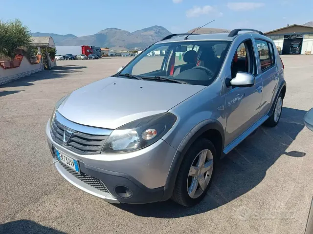 Dacia Sandero 1ª serie