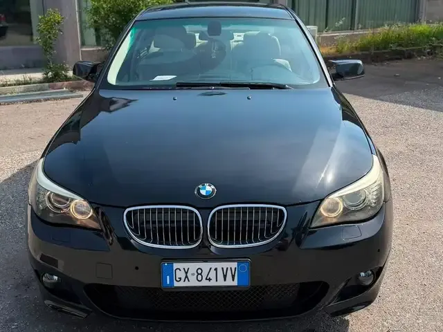 BMW 525