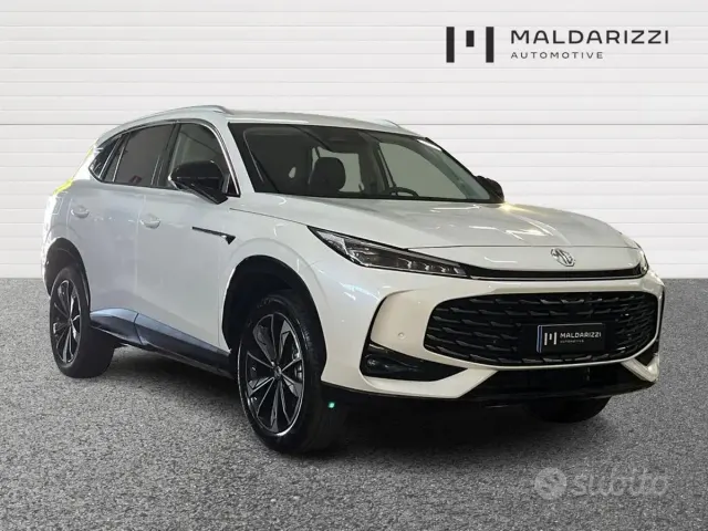 MG HS (2022-->)