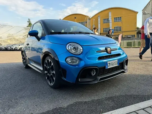 Abarth 695