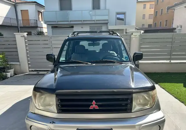 Mitsubishi Pajero Pinin