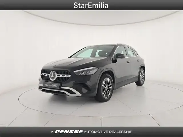 Mercedes-Benz GLA 180