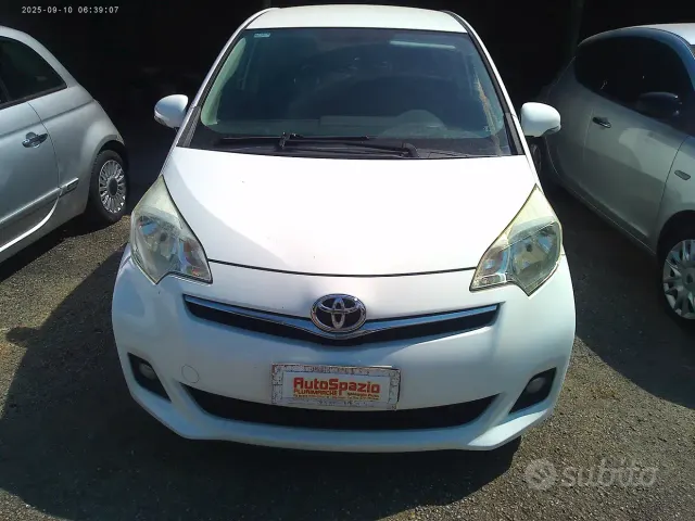 Toyota Verso-S
