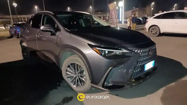 Lexus NX 450h+