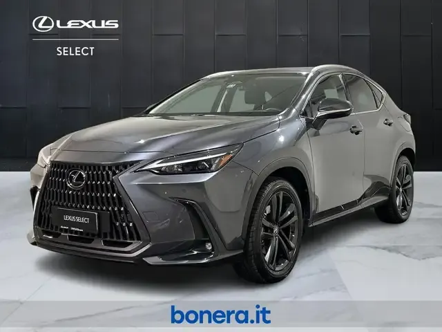Lexus NX 450h+