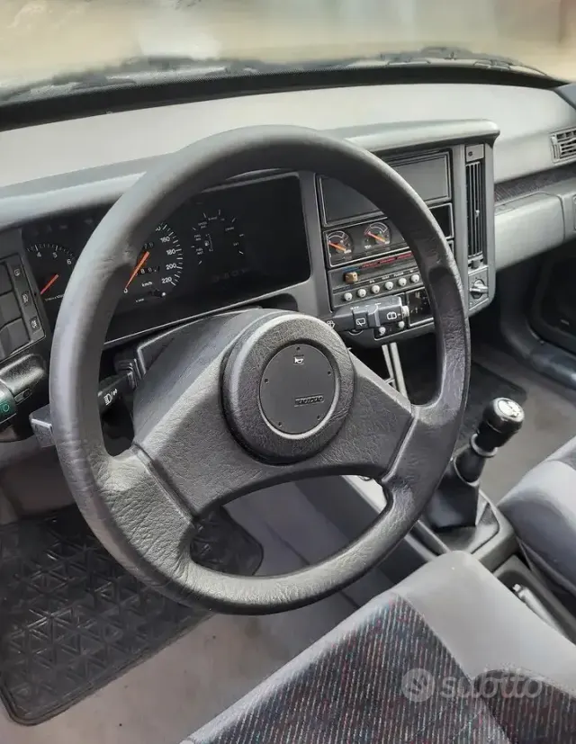 Volvo Serie 400