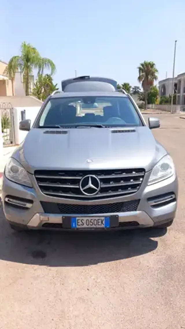 Mercedes-Benz ML 250