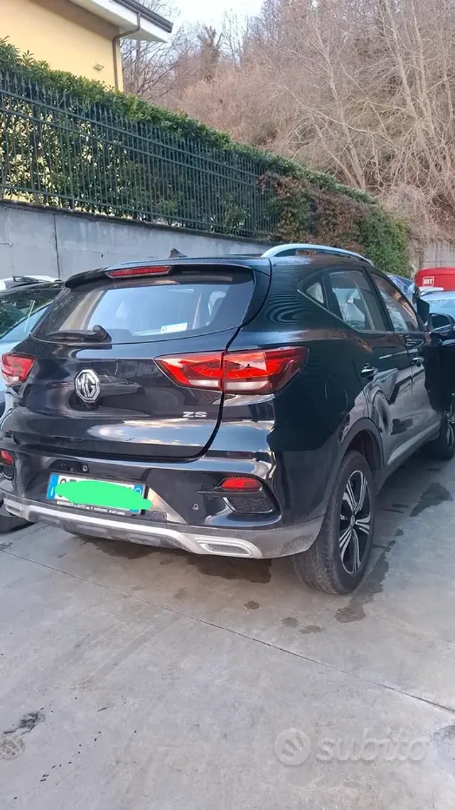MG ZS (2021-2025)