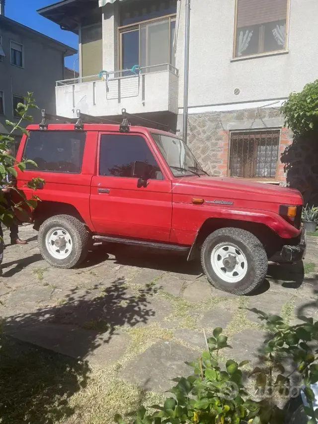 Toyota Land Cruiser