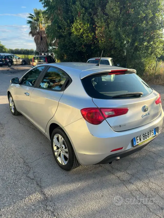 Alfa Romeo Giulietta (2010-21)