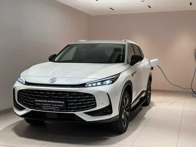MG HS