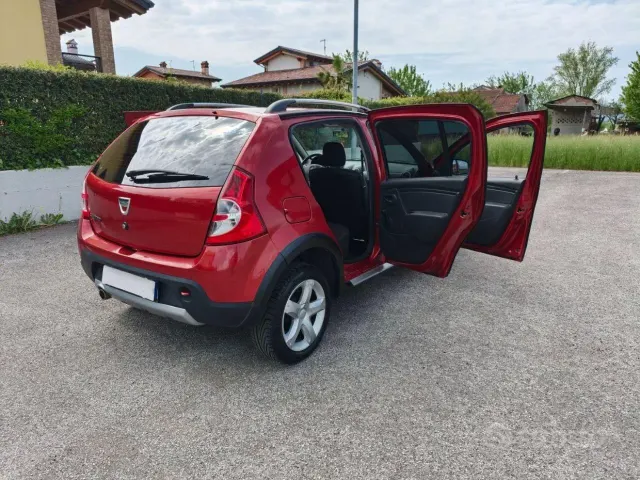 Dacia Sandero 1ª serie