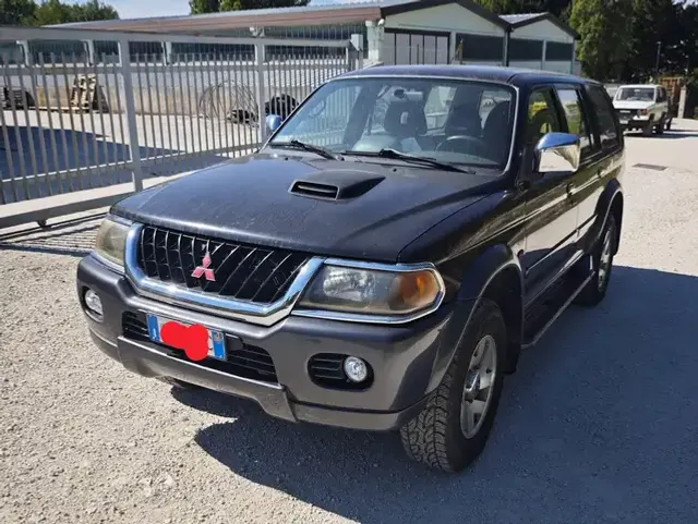 Mitsubishi Pajero Sport