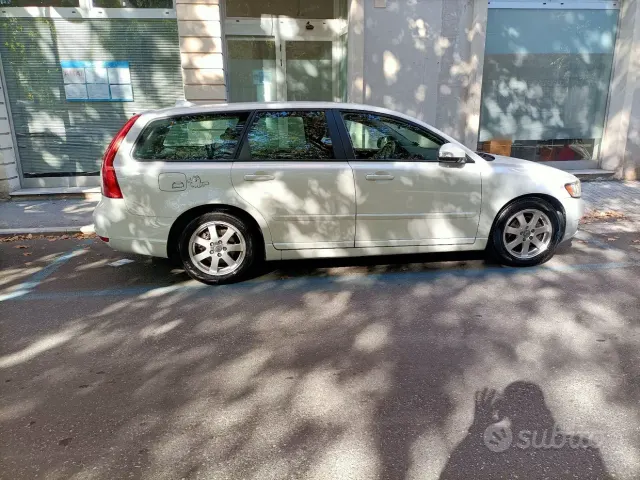 Volvo V50 (2003-2012)