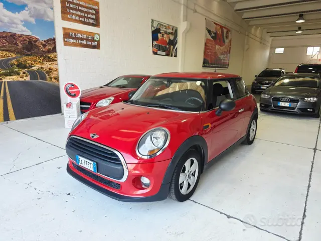 MINI Mini 4ª serie (F56)