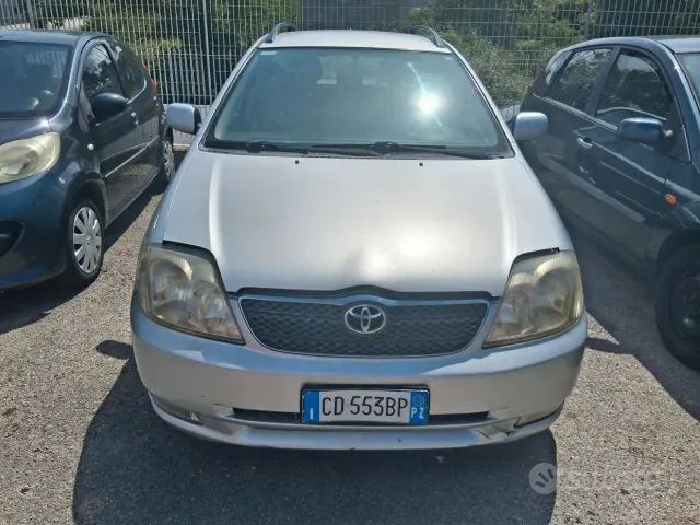 Toyota Corolla (2001-2004)