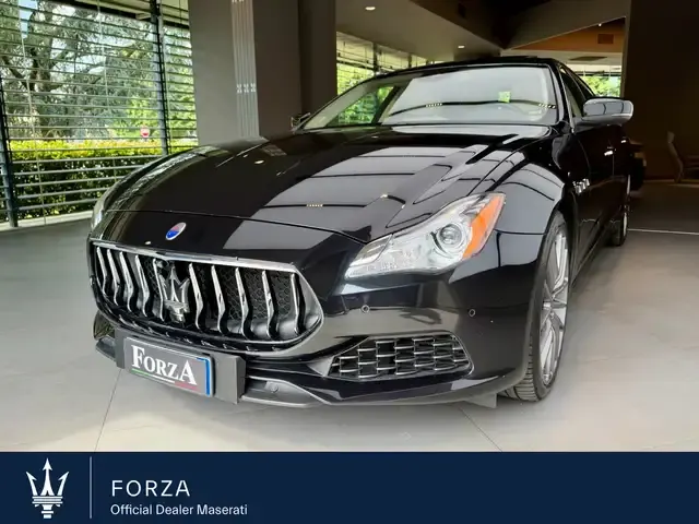 Maserati Quattroporte