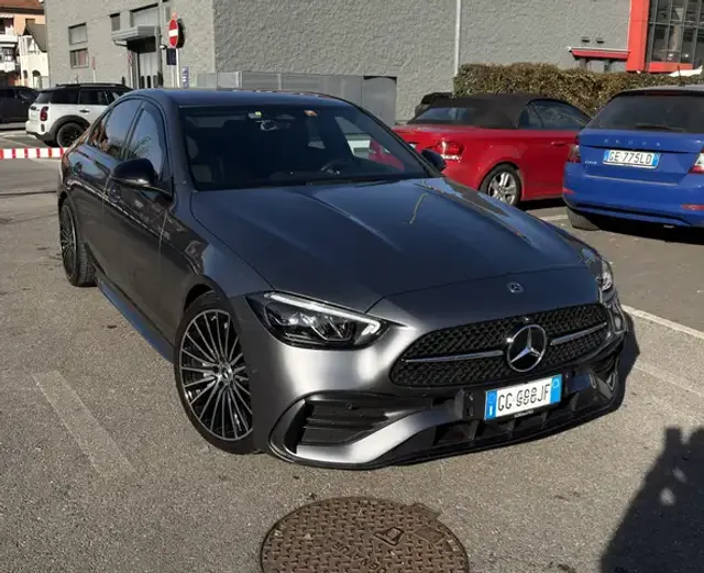 Mercedes-Benz C 220