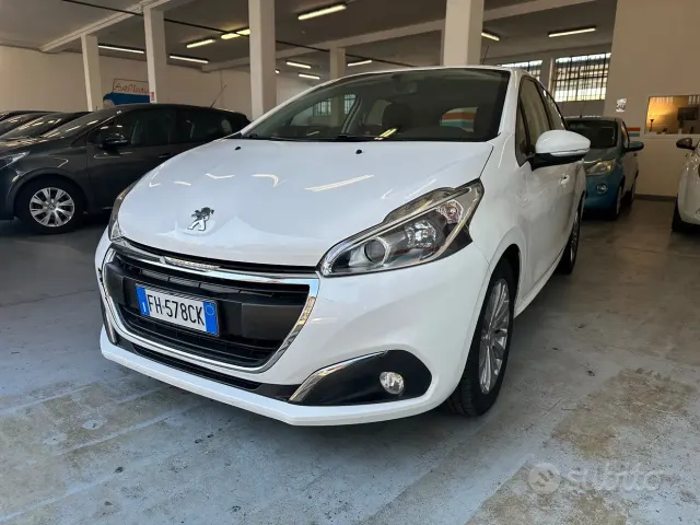 Peugeot 208 1° serie