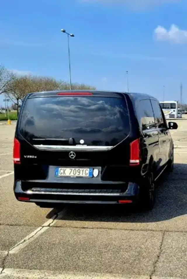 Mercedes-Benz V