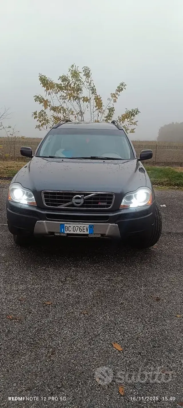 Volvo XC90 (2003-2014)