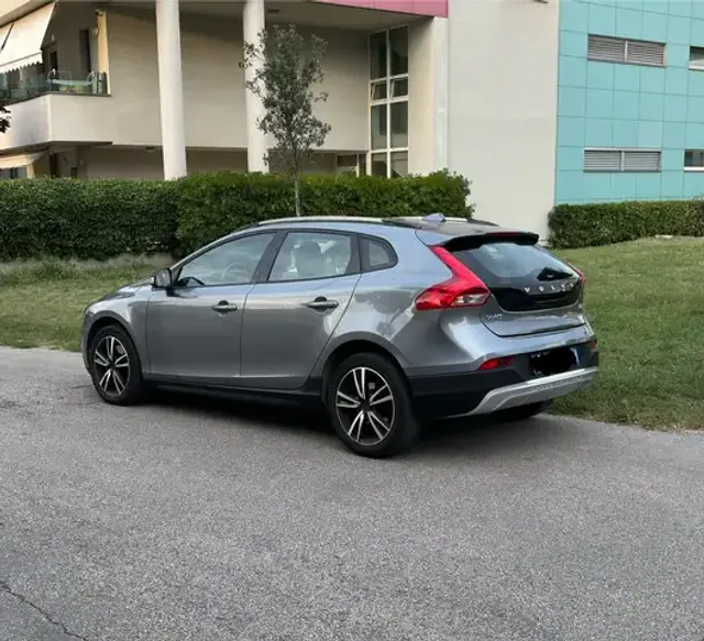 Volvo V40 Cross Country