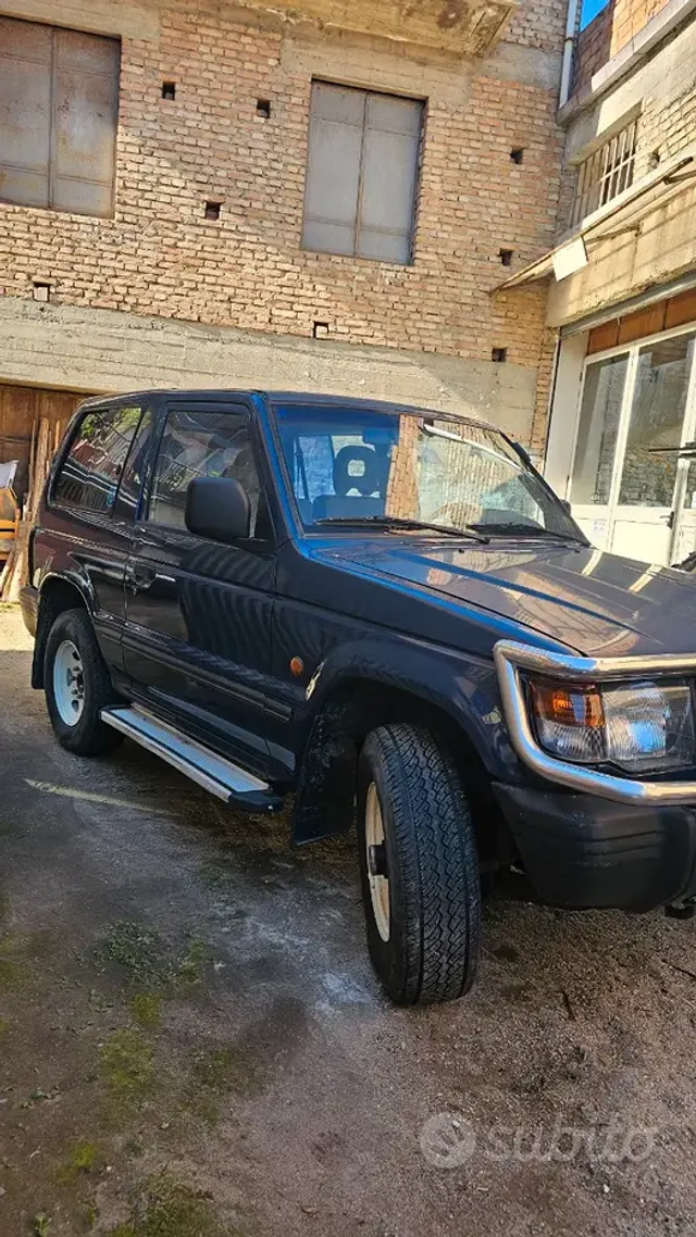 Mitsubishi Pajero ('82-'00)