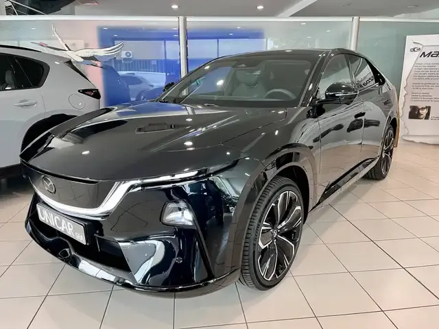 Mazda CX-6e