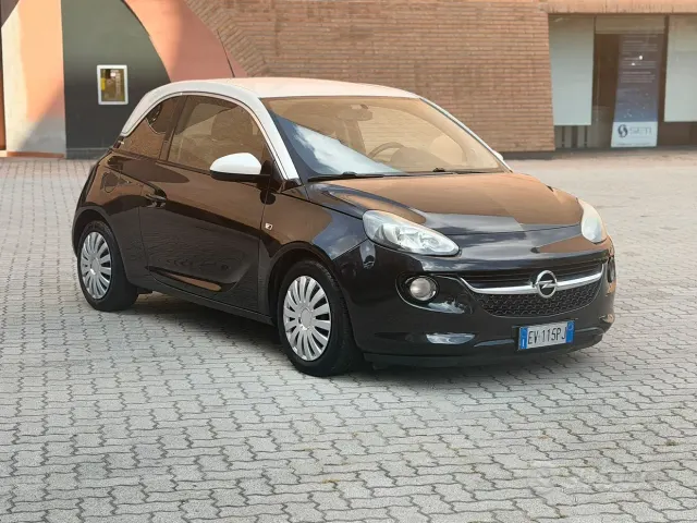 Opel Adam