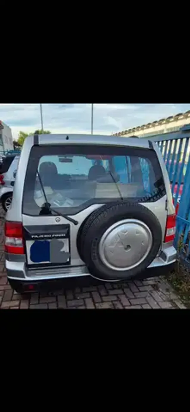 Mitsubishi Pajero Pinin