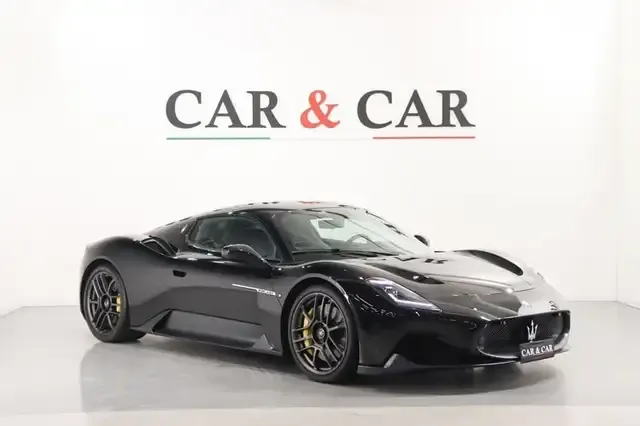 Maserati MC20