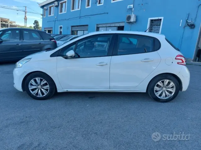 Peugeot 208 1° serie