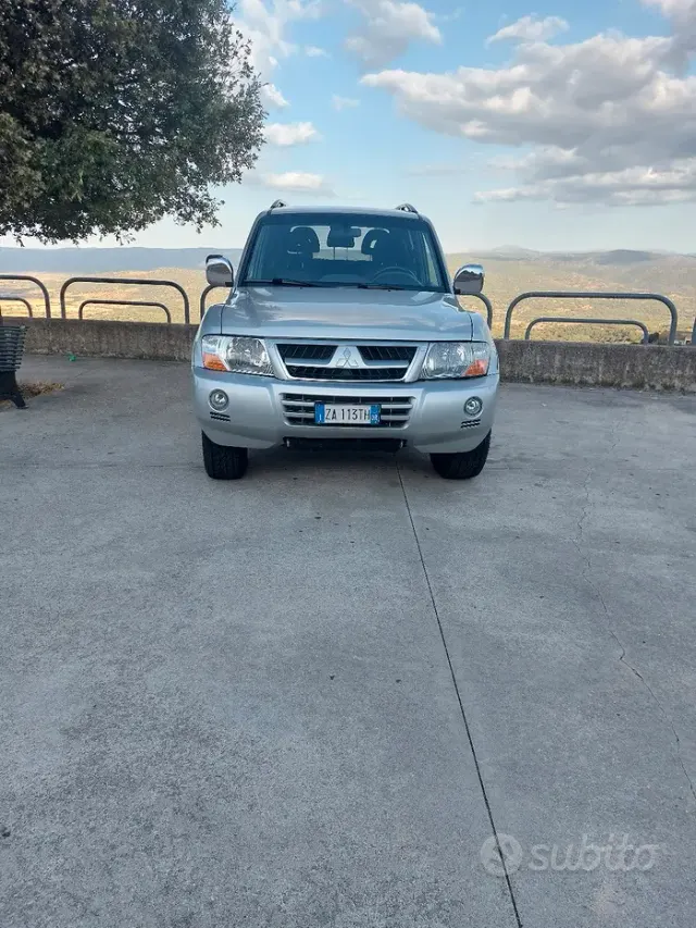 Mitsubishi Pajero (2000-2007)