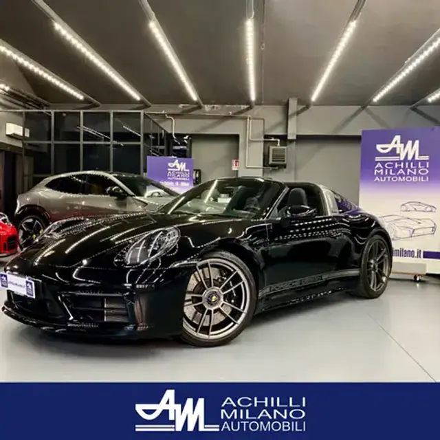 Porsche 992