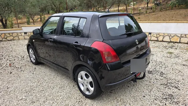 Suzuki Swift (2005-2010)