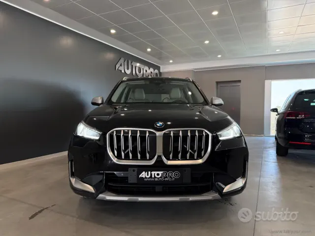 BMW X1 (U11)