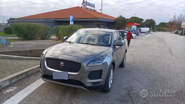 Jaguar E-Pace (X540)