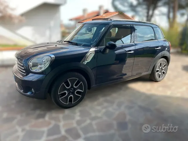 MINI Mini Countrym.(R60)