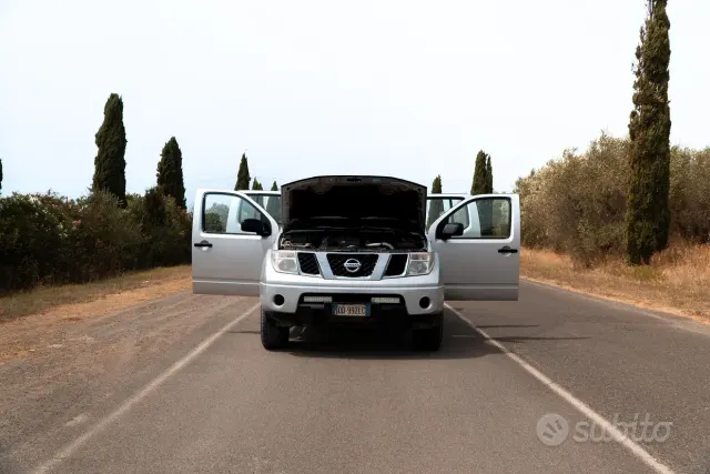 Nissan Navara 1ª serie
