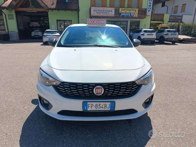 Fiat Tipo (2015-->)