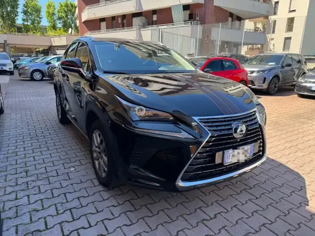 Lexus NX 300
