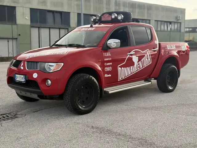 Mitsubishi L200