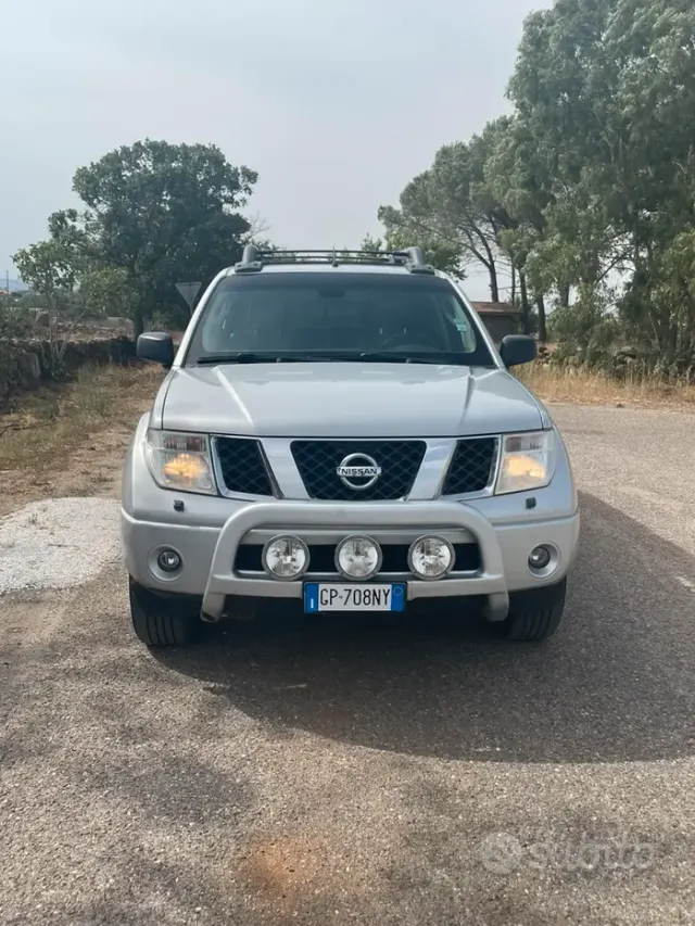 Nissan Navara 1ª serie