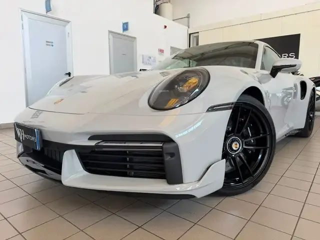 Porsche 992