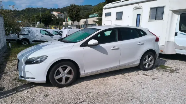 Volvo V40 (2012-2020)