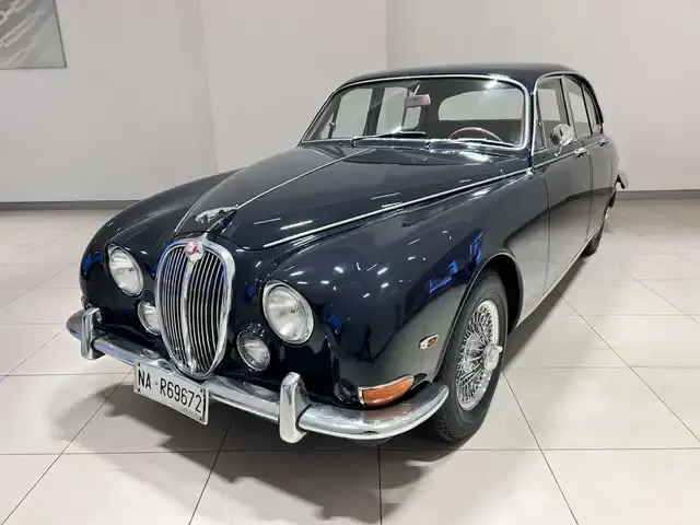Jaguar S-Type